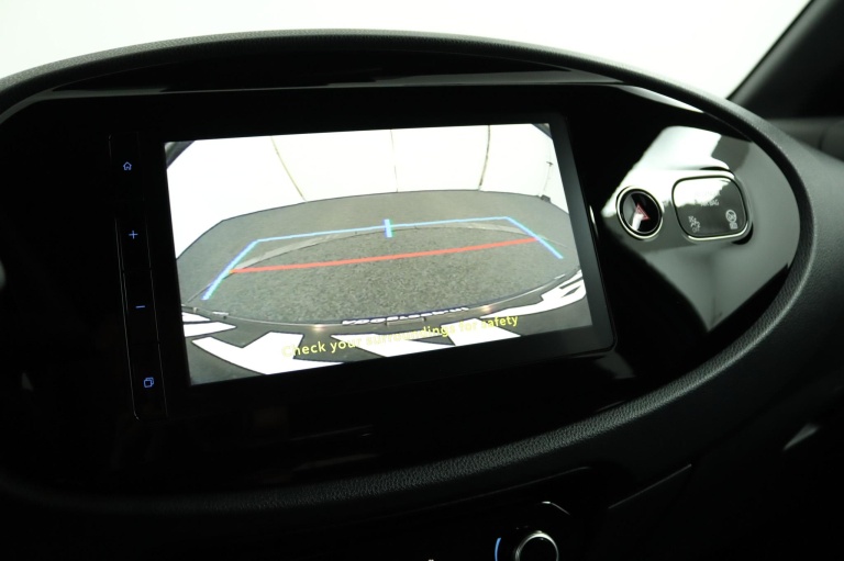 Toyota Aygo X - 1.0 VVT-i MT Pulse 9