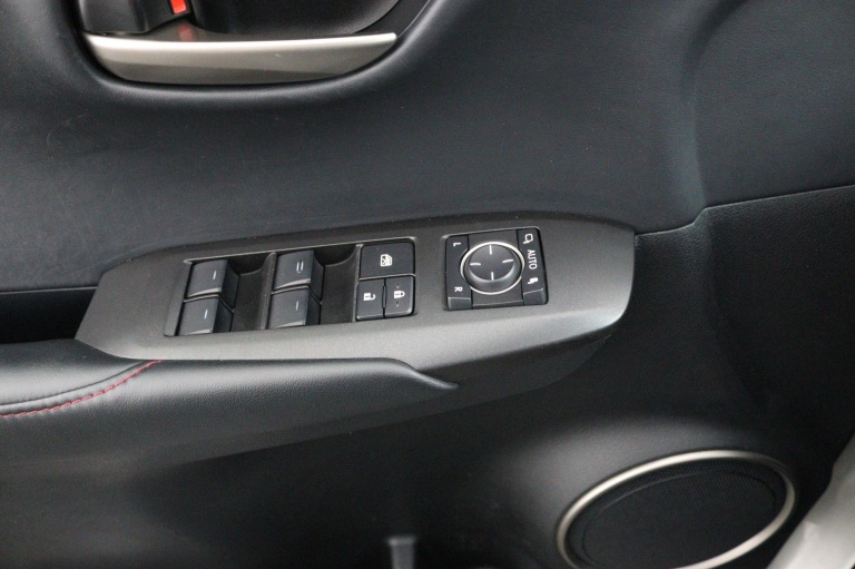 Lexus NX - 300h AWD F Sport Line 29