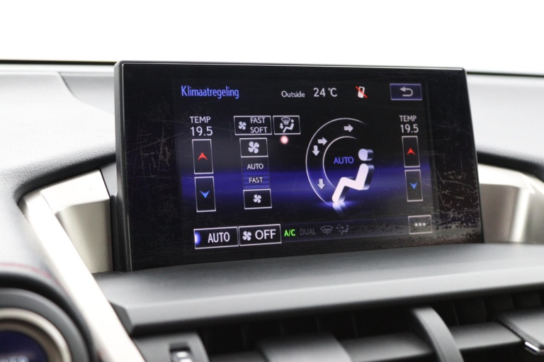 Lexus NX - 300h AWD F Sport Line 52