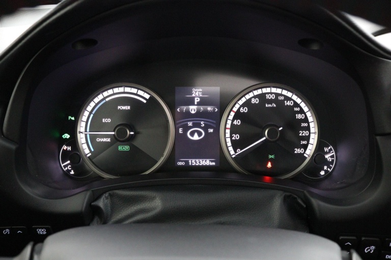 Lexus NX - 300h AWD F Sport Line 6