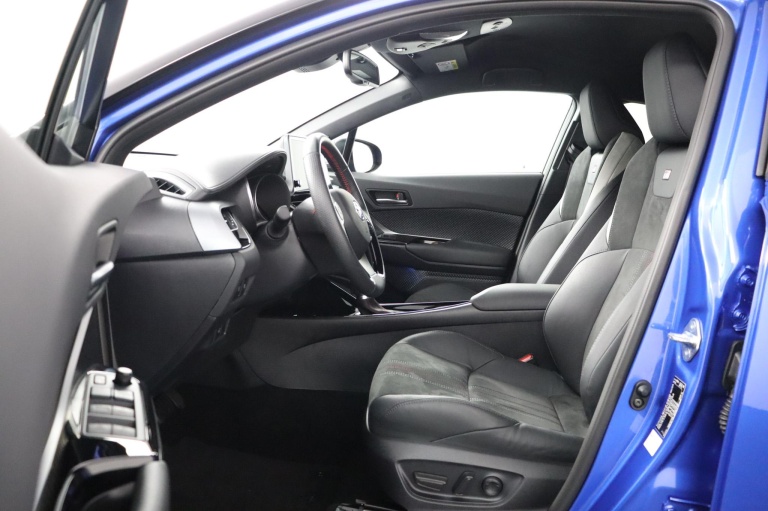 Toyota C-HR - 2.0 Hybrid GR-Sport 17