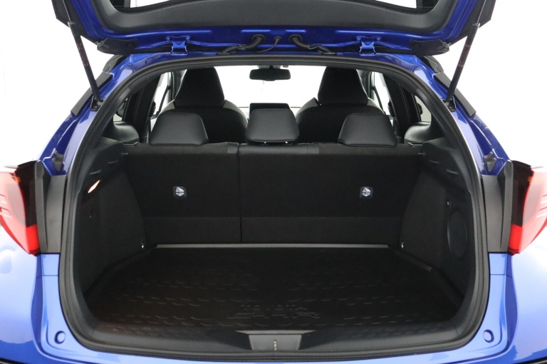 Toyota C-HR - 2.0 Hybrid GR-Sport 23