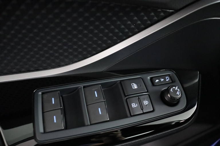 Toyota C-HR - 2.0 Hybrid GR-Sport 29