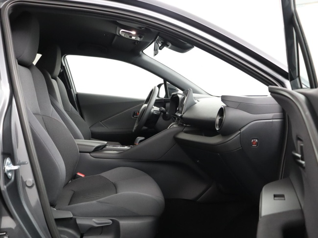 Toyota C-HR - 2.0 Plug-in Hybrid 220 Dynamic