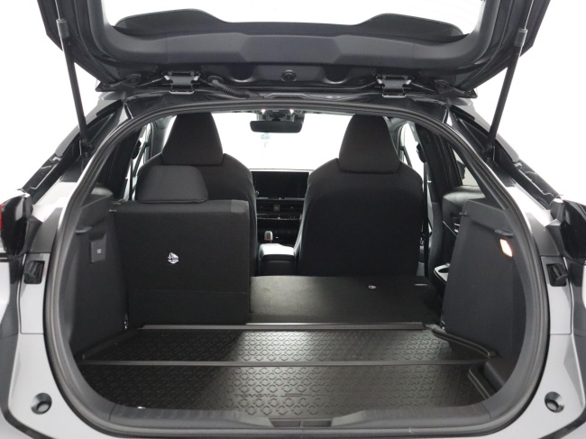 Toyota C-HR - 2.0 Plug-in Hybrid 220 Dynamic