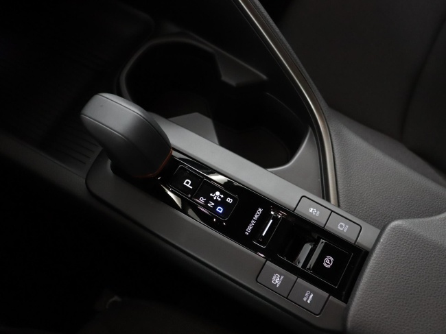 Toyota C-HR - 2.0 Plug-in Hybrid 220 Dynamic