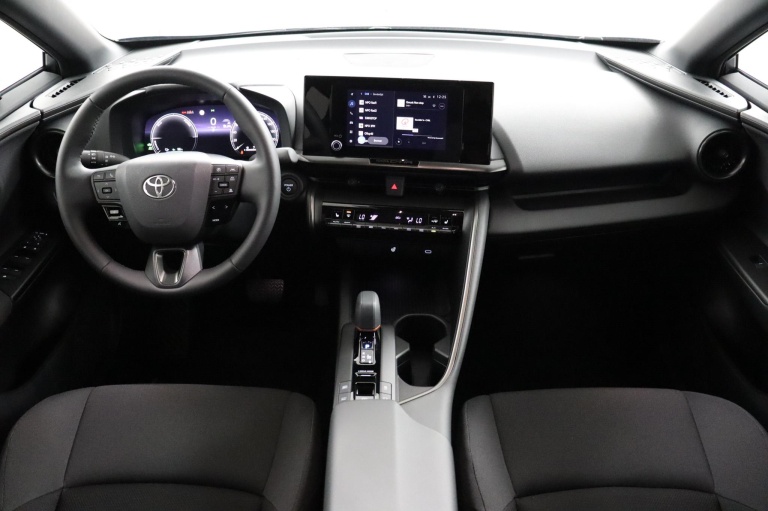 Toyota C-HR - 2.0 Plug-in Hybrid 220 Dynamic 4