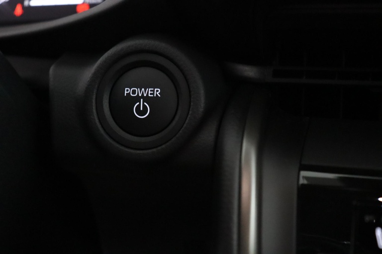 Toyota C-HR - 2.0 Plug-in Hybrid 220 Dynamic 42