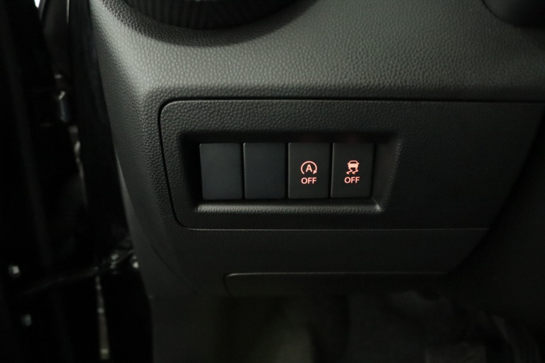 Suzuki Ignis - 1.2 Smart Hybrid Select 27
