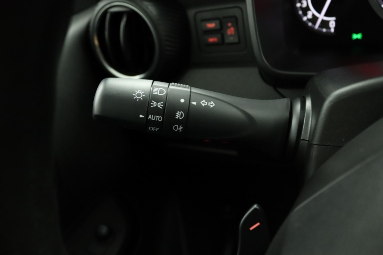 Suzuki Ignis - 1.2 Smart Hybrid Select 28