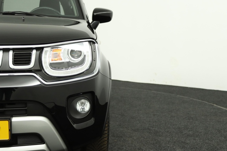 Suzuki Ignis - 1.2 Smart Hybrid Select 33
