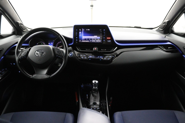 Toyota C-HR - 1.8 Hybrid Bi-Tone 11