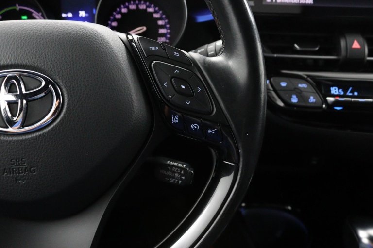 Toyota C-HR - 1.8 Hybrid Bi-Tone 21