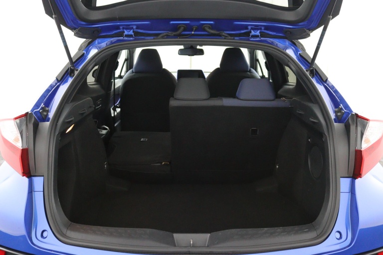 Toyota C-HR - 1.8 Hybrid Bi-Tone 30