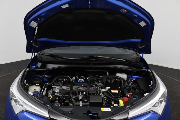 Toyota C-HR - 1.8 Hybrid Bi-Tone 36