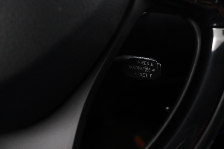 Toyota C-HR - 1.8 Hybrid Bi-Tone 40