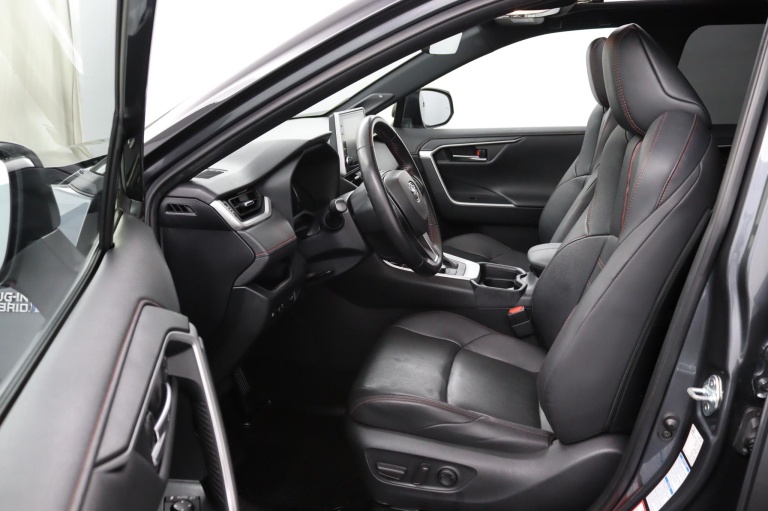Toyota RAV4 - 2.5 Plug-in Hybrid AWD Bi-Tone Plus 11