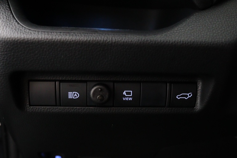 Toyota RAV4 - 2.5 Plug-in Hybrid AWD Bi-Tone Plus 37