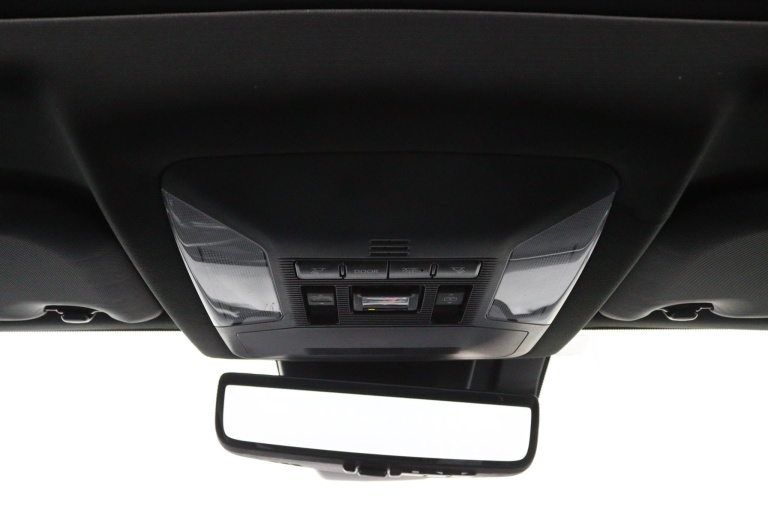 Toyota RAV4 - 2.5 Plug-in Hybrid AWD Bi-Tone Plus 38