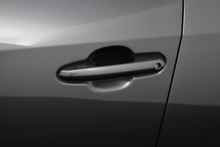Toyota RAV4 - 2.5 Plug-in Hybrid AWD Bi-Tone Plus 42