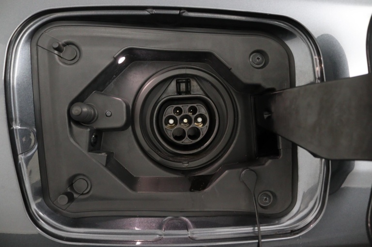 Toyota RAV4 - 2.5 Plug-in Hybrid AWD Bi-Tone Plus 44