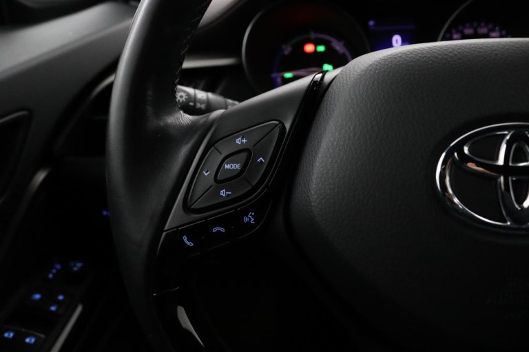 Toyota C-HR - 1.8 Hybrid Executive 20