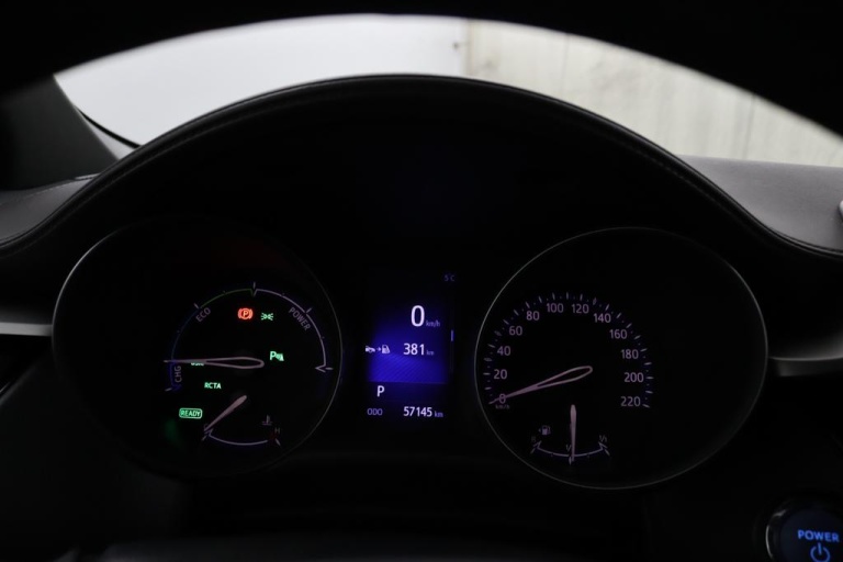 Toyota C-HR - 1.8 Hybrid Executive 24