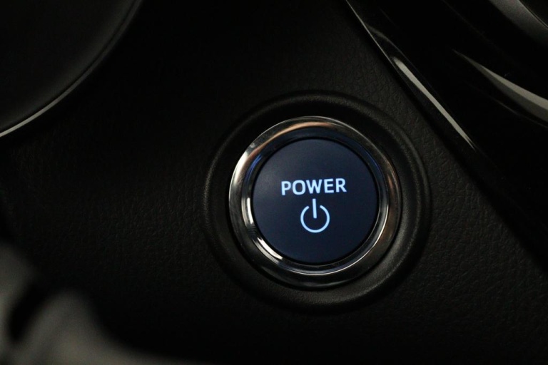 Toyota C-HR - 1.8 Hybrid Executive 26