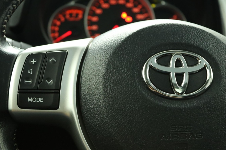 Toyota Verso-S - 1.3 VVT-i Trend 19