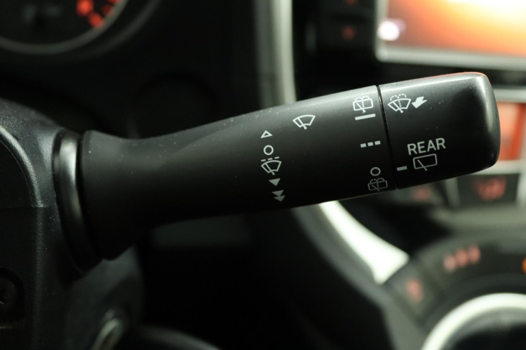 Toyota Verso-S - 1.3 VVT-i Trend 31