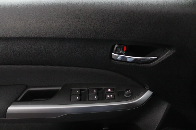 Suzuki Vitara - 1.5 Hybrid Select 28