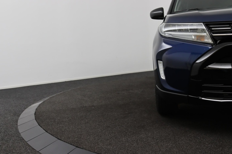 Suzuki Vitara - 1.5 Hybrid Select 36