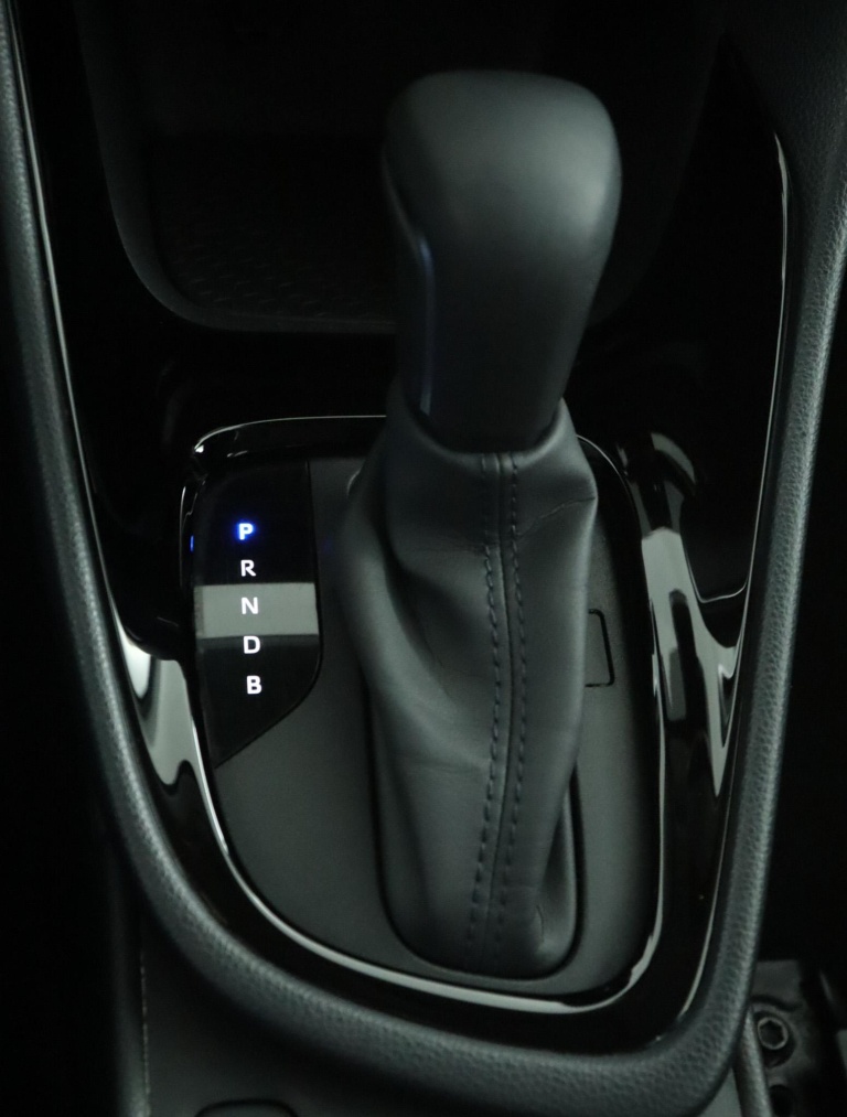 Toyota Yaris - 1.5 Hybrid 115 First Edition 27