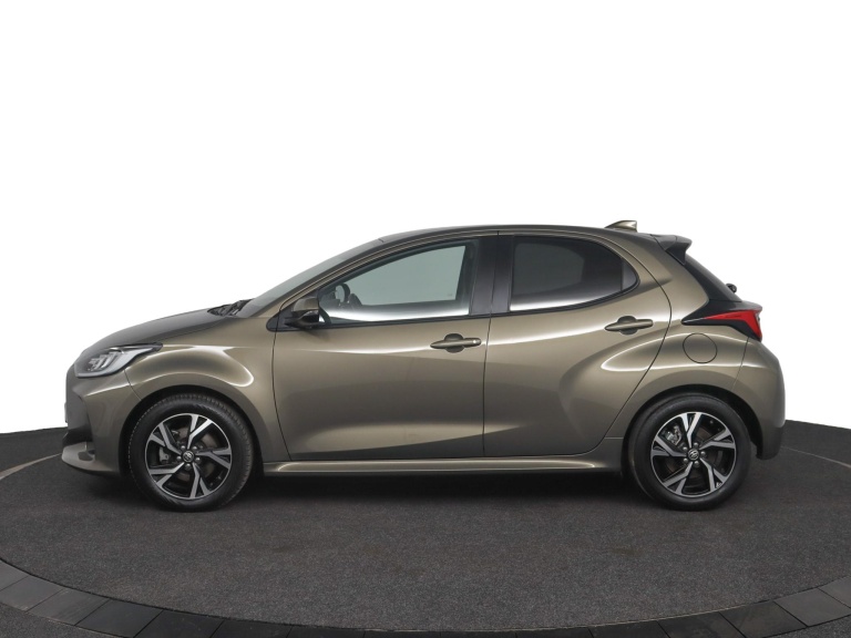 Toyota Yaris - 1.5 Hybrid 115 First Edition 3