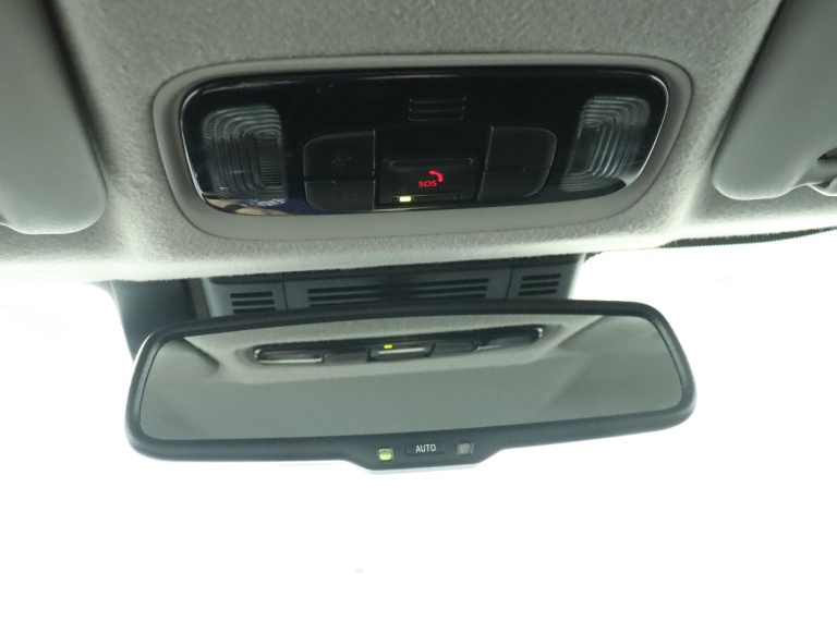 Toyota Yaris - 1.5 Hybrid 115 First Edition 33