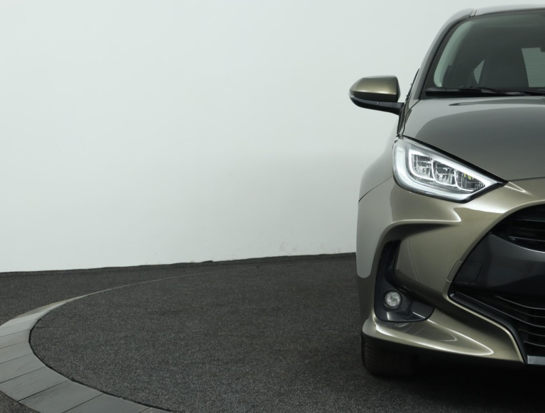 Toyota Yaris - 1.5 Hybrid 115 First Edition 36