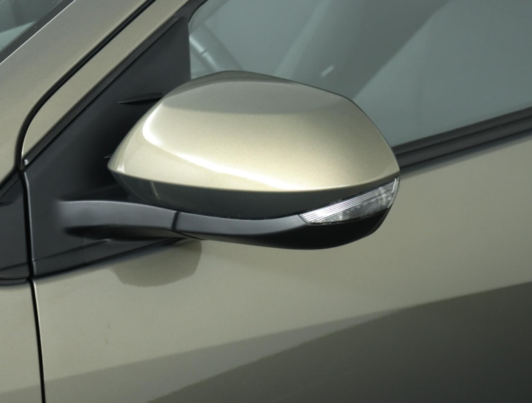 Toyota Yaris - 1.5 Hybrid 115 First Edition 37