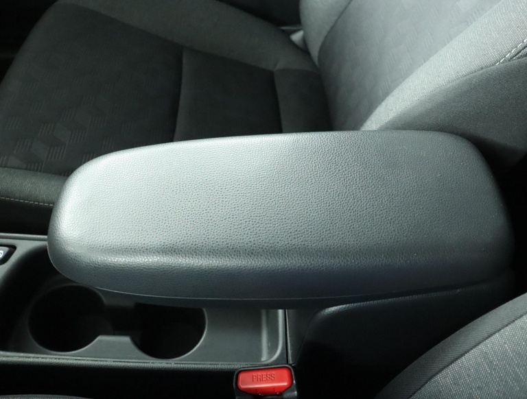 Toyota Yaris - 1.5 Hybrid 115 First Edition 63