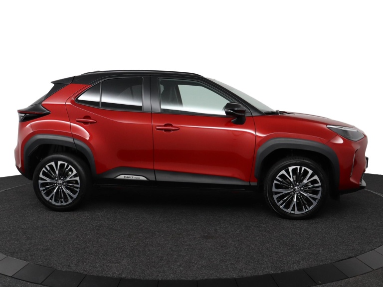 Toyota Yaris Cross - 1.5 Hybrid Executive 12
