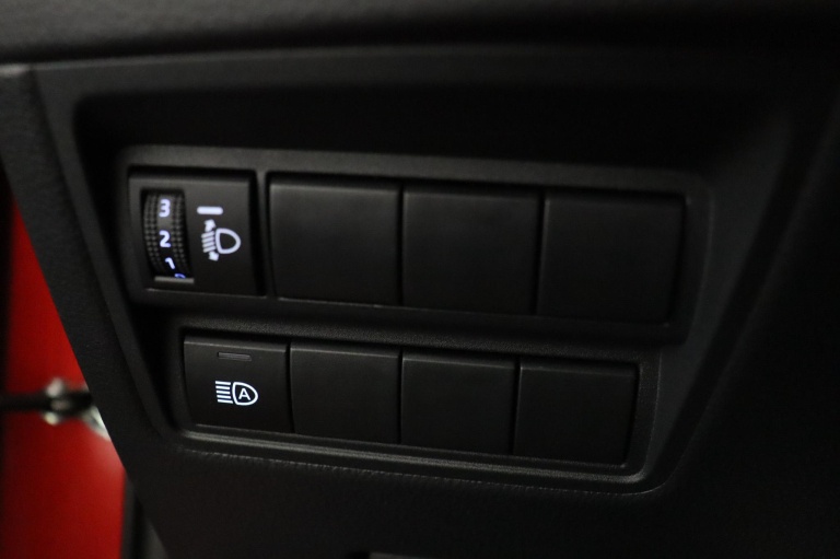 Toyota Yaris Cross - 1.5 Hybrid Executive 29