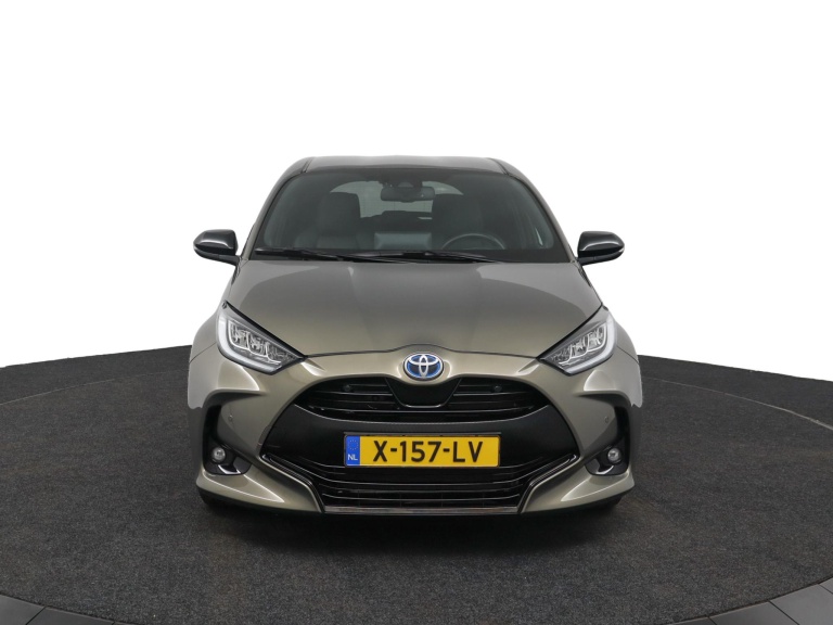 Toyota Yaris - 1.5 Hybrid Executive 16