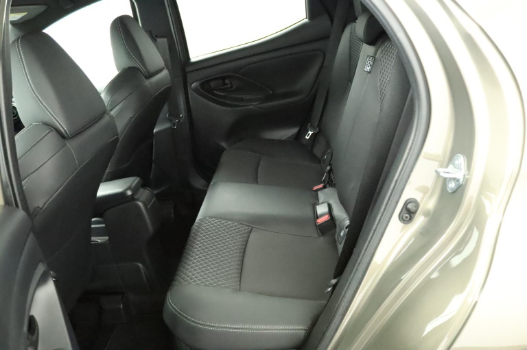 Toyota Yaris - 1.5 Hybrid Executive 18
