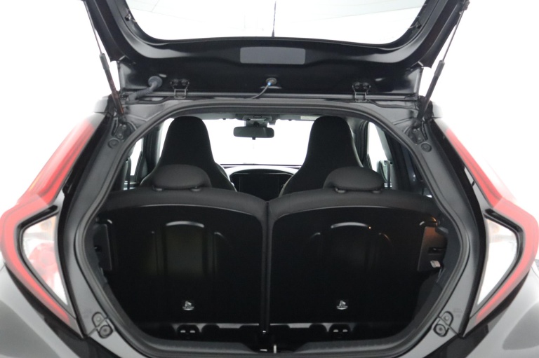 Toyota Aygo X - 1.0 VVT-i MT Pulse 24
