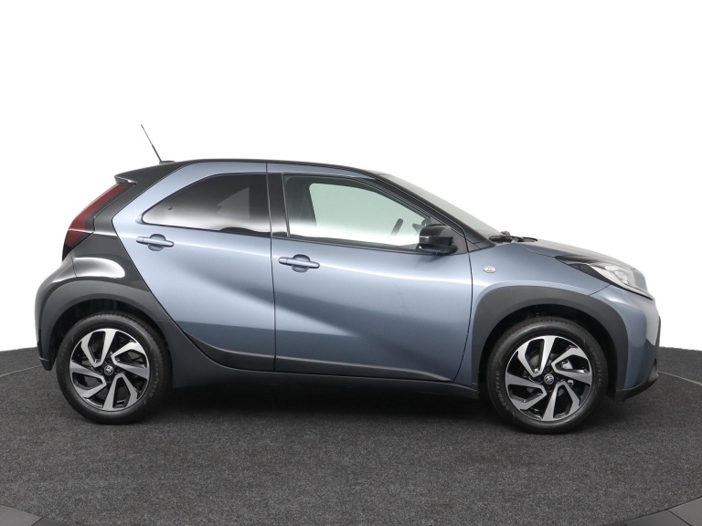 Toyota Aygo X - 1.0 VVT-i MT Pulse 5