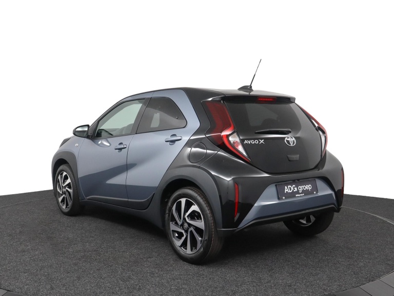 Toyota Aygo X - 1.0 VVT-i MT Pulse 8