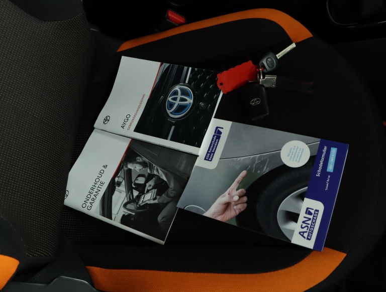 Toyota Aygo - 1.0 VVT-i x-JBL 11