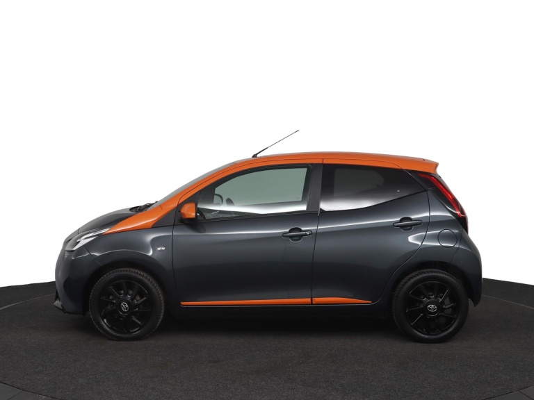 Toyota Aygo - 1.0 VVT-i x-JBL 3
