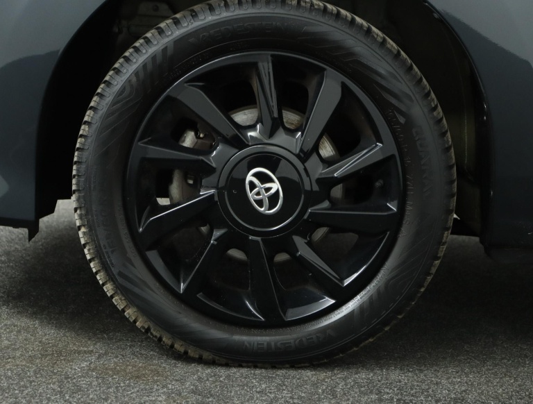 Toyota Aygo - 1.0 VVT-i x-JBL 36