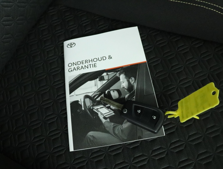 Toyota Aygo X - 1.0 VVT-i S-CVT Pulse 11