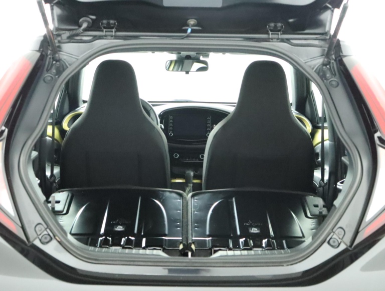 Toyota Aygo X - 1.0 VVT-i S-CVT Pulse 26